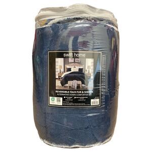 Swift Home 3pc Reverible Faux Fur & Sherpa Comforter Set, King/Cal King, Navy